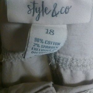 Style & Co Pants - Style and Co cargo khacki pants Style & Co Pants - Style and Co cargo khacki pants